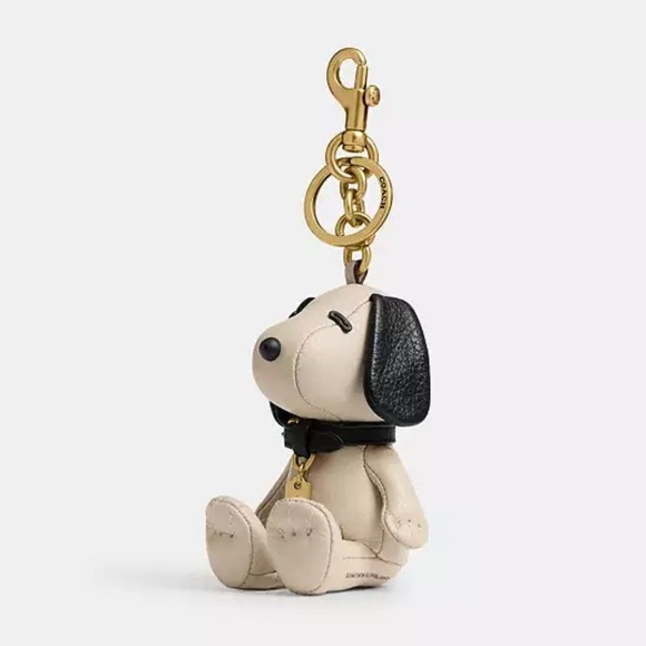 Coach X Peanuts Snoopy Bag Charm - Picture 1 of 10